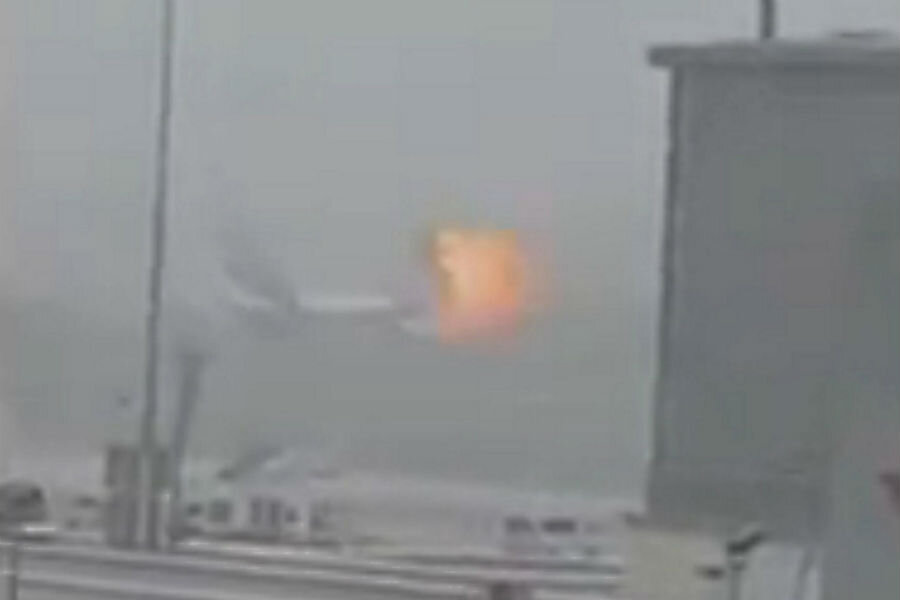 Emirates Airline flight safely crash lands in Dubai